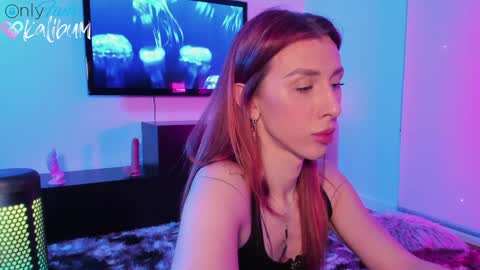Snapshot of bumbum_kalibum chatting on 12/19/24, 11:57 Ivan online show from 12/19/24, 11:57
