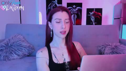 Snapshot of bumbum_kalibum chatting on 02/13/25, 01:08 Ivan online show from 02/13/25, 01:08