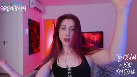 Snapshot of bumbum_kalibum chatting on 02/28/25, 06:21 Ivan online show from 02/28/25, 06:21