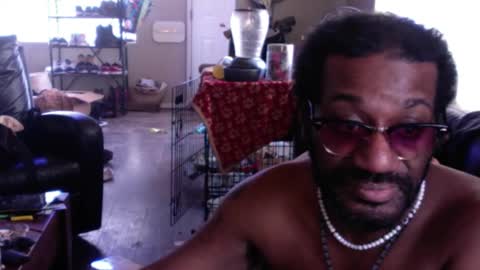 Snapshot of bungalowentertainment chatting on 01/09/26, 07:15 Bungalow Entertainment online show from 01/09/26, 07:15