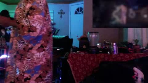 Snapshot of bungalowentertainment chatting on 01/10/26, 12:07 Bungalow Entertainment online show from 01/10/26, 12:07
