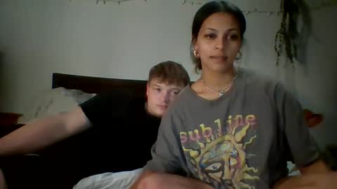 Snapshot of bunniandbyrdd chatting on 02/13/25, 05:37 bunniandbyrdd online show from 02/13/25, 05:37