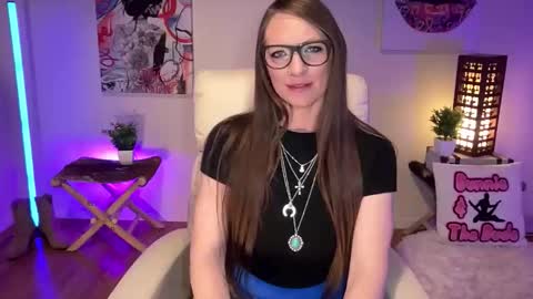 BUNNIE and THE DUDE TheLebowskis online show from 01/19/26, 07:01