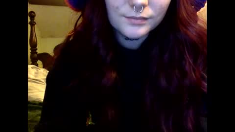 Snapshot of bunnituki chatting on 10/28/25, 04:42 bunnituki online show from 10/28/25, 04:42