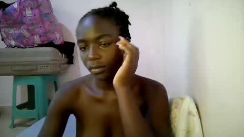 Snapshot of bunny_bliss1 chatting on 06/05/26, 08:42 bunny_bliss1 online show from 06/05/26, 08:42