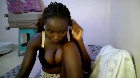 Snapshot of bunny_bliss1 chatting on 06/26/26, 03:11 bunny_bliss1 online show from 06/26/26, 03:11