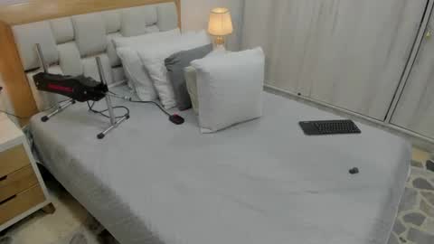 Snapshot of bunny_blush1 chatting on 04/13/26, 07:08 bunny_blush1 online show from 04/13/26, 07:08