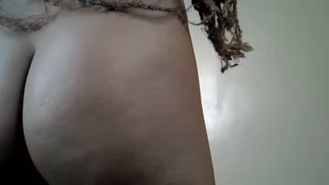 Snapshot of bunny_blushh chatting on 03/01/26, 12:51 Bunny online show from 03/01/26, 12:51