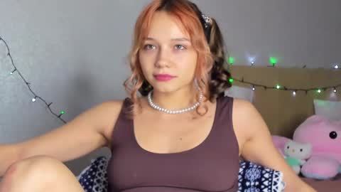 Snapshot of bunny_bonny chatting on 12/10/24, 02:16 Alice online show from 12/10/24, 02:16