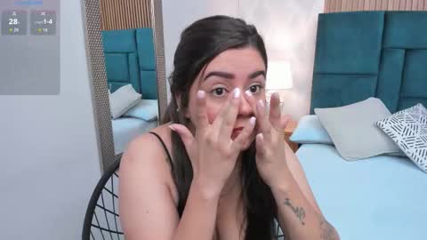 Alisson Beckett online show from 10/22/25, 01:50