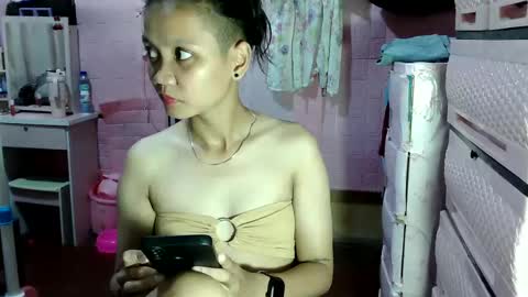 Snapshot of bunny_flower18 chatting on 12/28/24, 11:41 bunny_flower18 online show from 12/28/24, 11:41