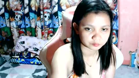Snapshot of bunny_flower18 chatting on 03/19/26, 04:22 bunny_flower18 online show from 03/19/26, 04:22