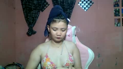 Snapshot of bunny_flower18 chatting on 06/16/26, 06:38 bunny_flower18 online show from 06/16/26, 06:38