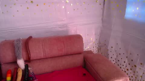 NINA online show from 05/14/26, 01:07
