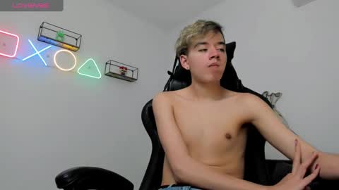 bunny online show from 12/16/24, 04:05