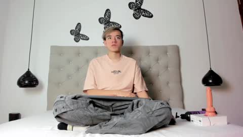 bunny online show from 01/02/25, 12:35