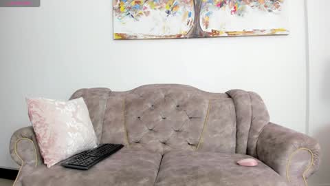 bunny online show from 02/01/25, 03:39