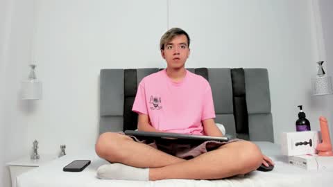 bunny online show from 02/26/25, 12:14