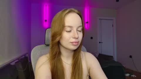 Mary online show from 06/12/26, 02:27