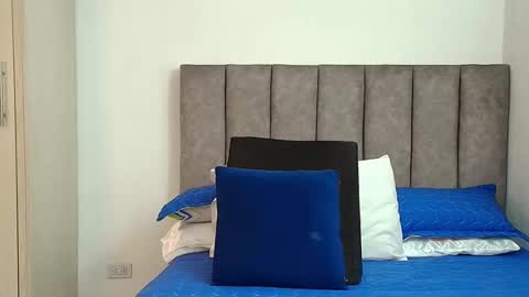 Snapshot of bunny_swtt chatting on 11/06/25, 03:51 Carolina online show from 11/06/25, 03:51