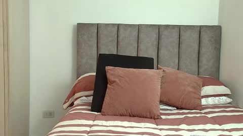 Carolina online show from 04/23/26, 05:19