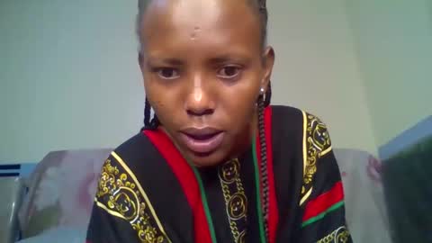 bunnydiva_ online show from 12/02/25, 08:30