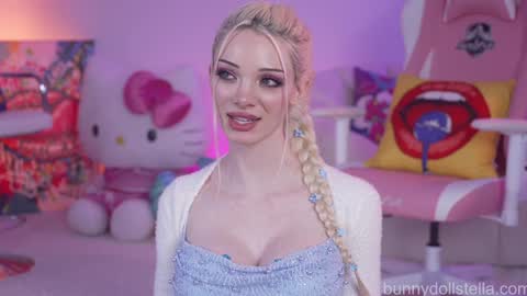 Snapshot of bunnydollstella chatting on 10/26/25, 10:36 Stella online show from 10/26/25, 10:36