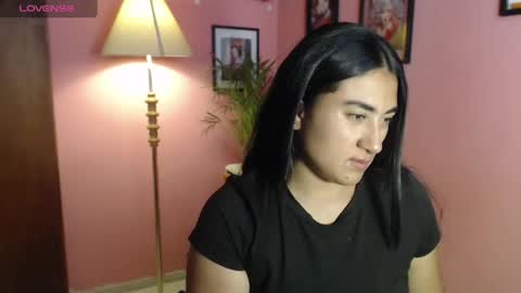 Snapshot of bunnyemilyr0s33 chatting on 05/05/26, 03:53 bunnyEmilyR0s33 online show from 05/05/26, 03:53