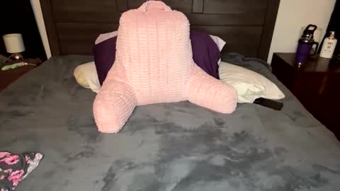 Snapshot of bunnylopezz chatting on 03/29/26, 12:43 Bunny online show from 03/29/26, 12:43