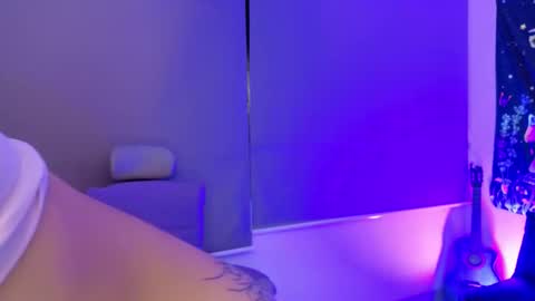   online show from 02/28/26, 02:01