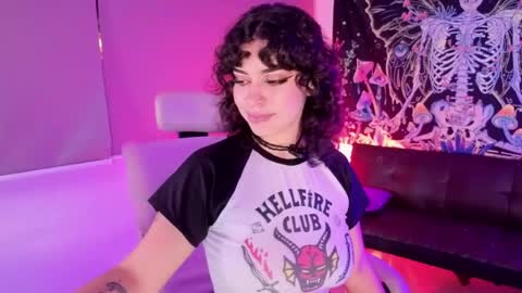   online show from 04/01/26, 02:34