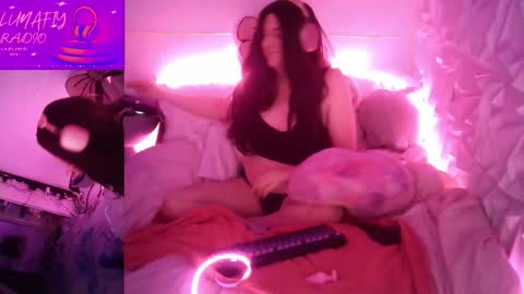 Snapshot of bunnyslutt chatting on 02/28/26, 05:03 bunnyslutt online show from 02/28/26, 05:03