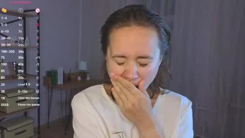 Lizy online show from 07/11/26, 07:49