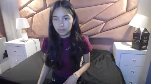 bunny online show from 09/19/25, 07:47