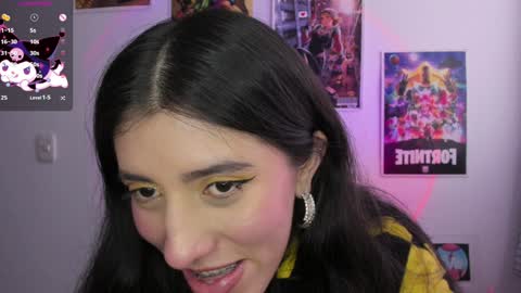 Snapshot of bunnyy09 chatting on 02/01/25, 07:23 Jess online show from 02/01/25, 07:23