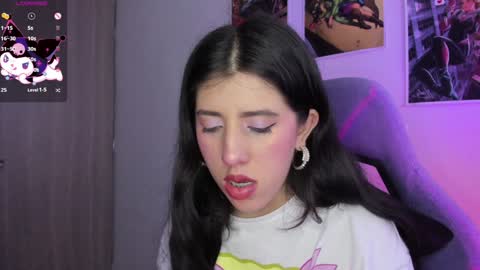 Snapshot of bunnyy09 chatting on 02/03/25, 02:13 Jess online show from 02/03/25, 02:13