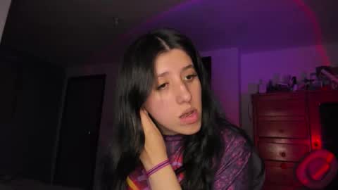 Snapshot of bunnyy09 chatting on 11/15/25, 02:42 Jess online show from 11/15/25, 02:42