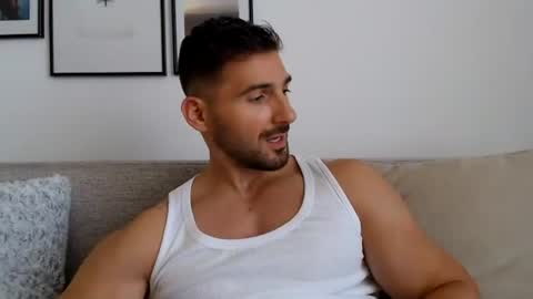 Snapshot of bunzdanny chatting on 06/13/26, 03:54 BunzDanny online show from 06/13/26, 03:54
