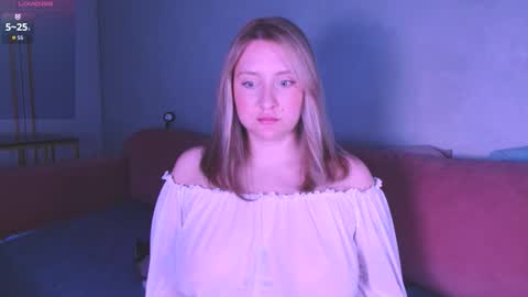 Lissa online show from 12/17/25, 03:18