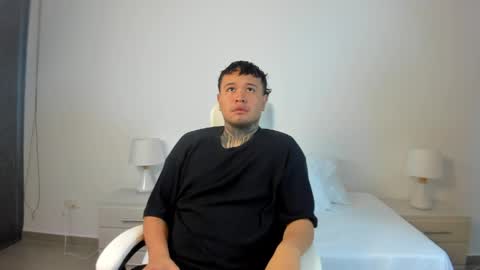 Nova and Sammy online show from 06/03/26, 11:24