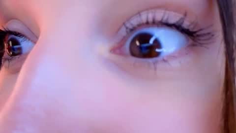 Jessica online show from 10/03/25, 03:25