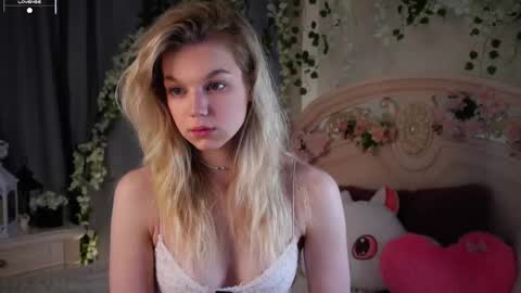 Jessica online show from 11/03/25, 02:18