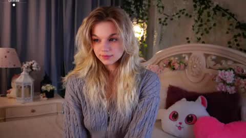 Jessica online show from 11/10/25, 02:16