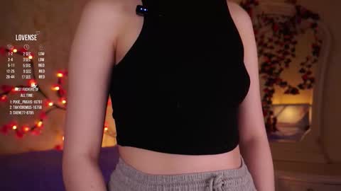 Jessica online show from 11/19/25, 02:44