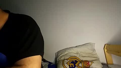 Snapshot of bury703709 chatting on 01/07/25, 02:08 Creazy dad online show from 01/07/25, 02:08