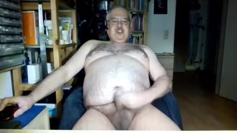 busi online show from 04/21/26, 01:07