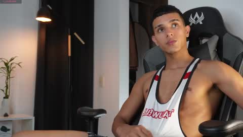 Buster independent model online show from 04/21/26, 12:01