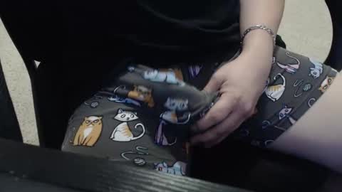 bustinpp online show from 12/16/24, 07:48