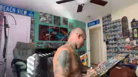 Snapshot of bustnutztaklenapz chatting on 11/05/25, 07:03 bustnutztaklenapz online show from 11/05/25, 07:03