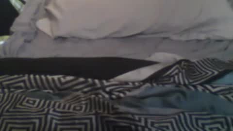 Snapshot of busturgutzgd11 chatting on 12/31/24, 04:49 Busturgutzgd1 online show from 12/31/24, 04:49